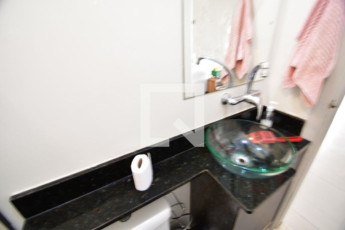Casa à Venda - Cambuí, 2 Quartos,  89 m2 em , Campinas - sp | SoloBR
