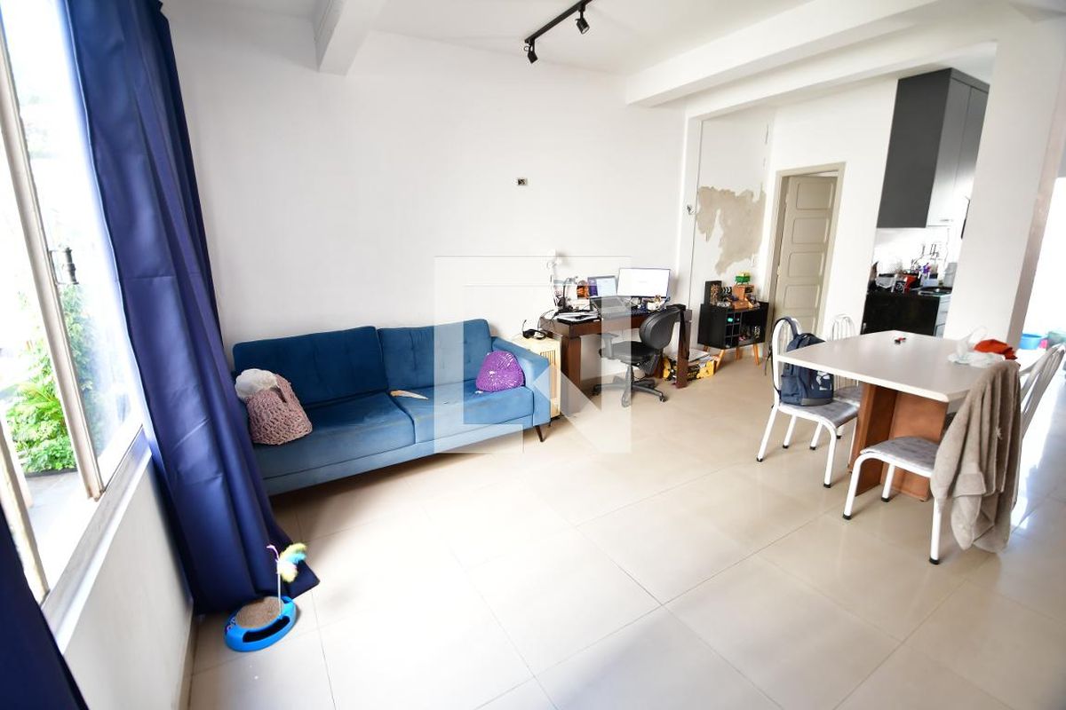Casa à Venda - Cambuí, 2 Quartos,  89 m2 em , Campinas - sp | SoloBR