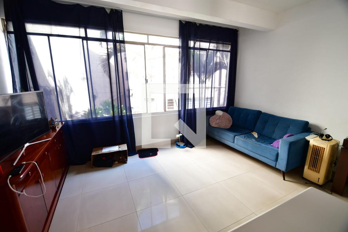 Casa à Venda - Cambuí, 2 Quartos,  89 m2 em , Campinas - sp | SoloBR