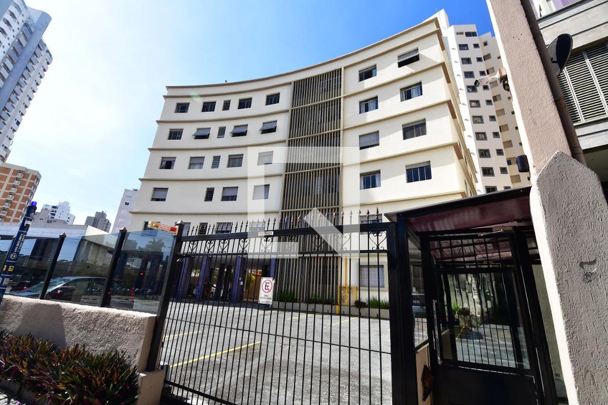 Casa à Venda - Cambuí, 2 Quartos,  89 m2 em , Campinas - sp | SoloBR