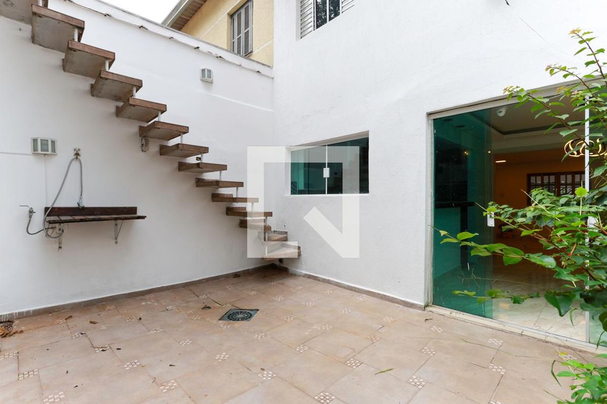 Casa, 3 quartos, 200 m² - Foto 55