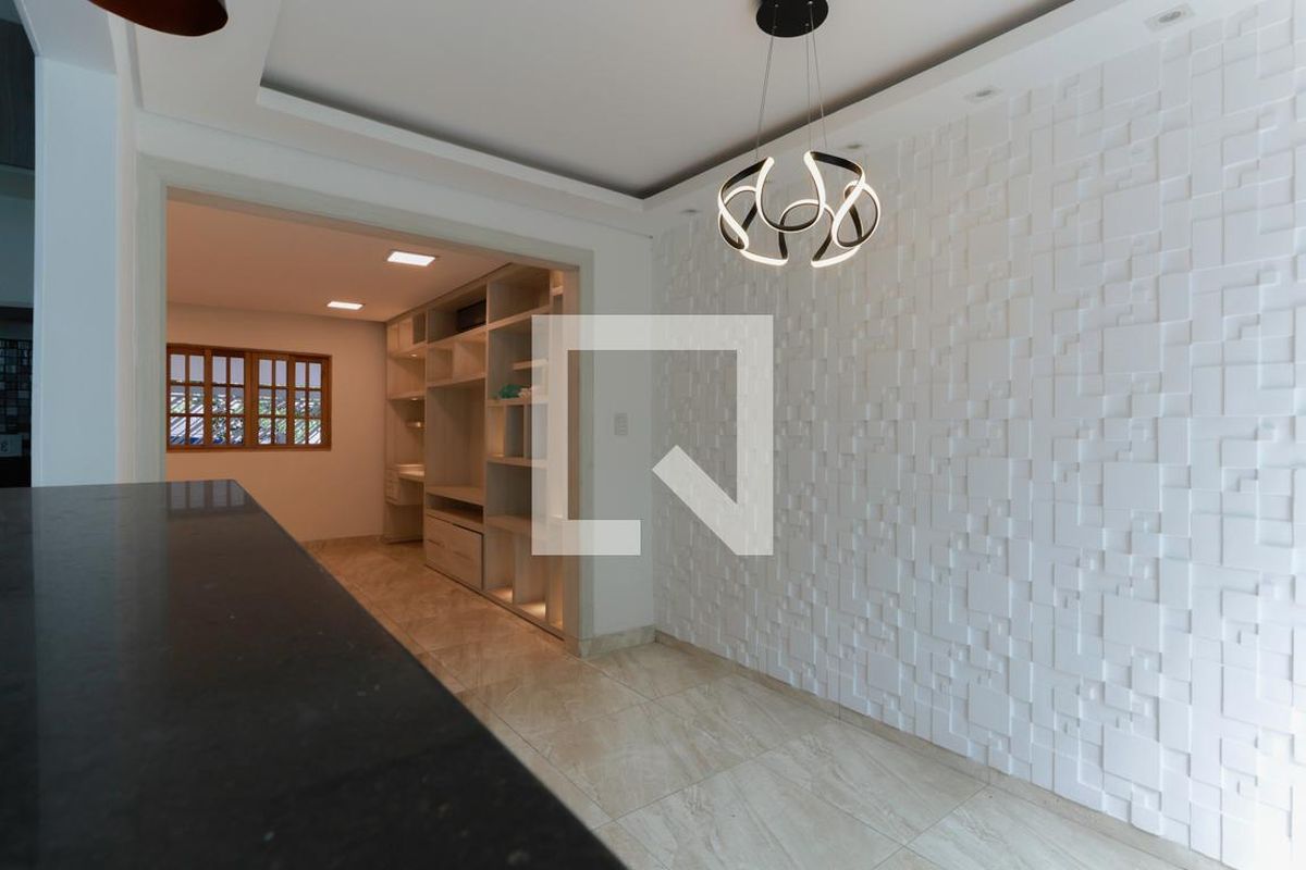 Casa, 3 quartos, 200 m² - Foto 9