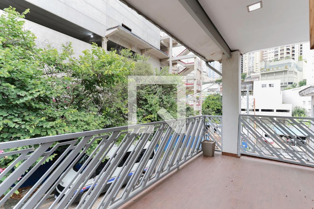 Casa, 3 quartos, 200 m² - Foto 15
