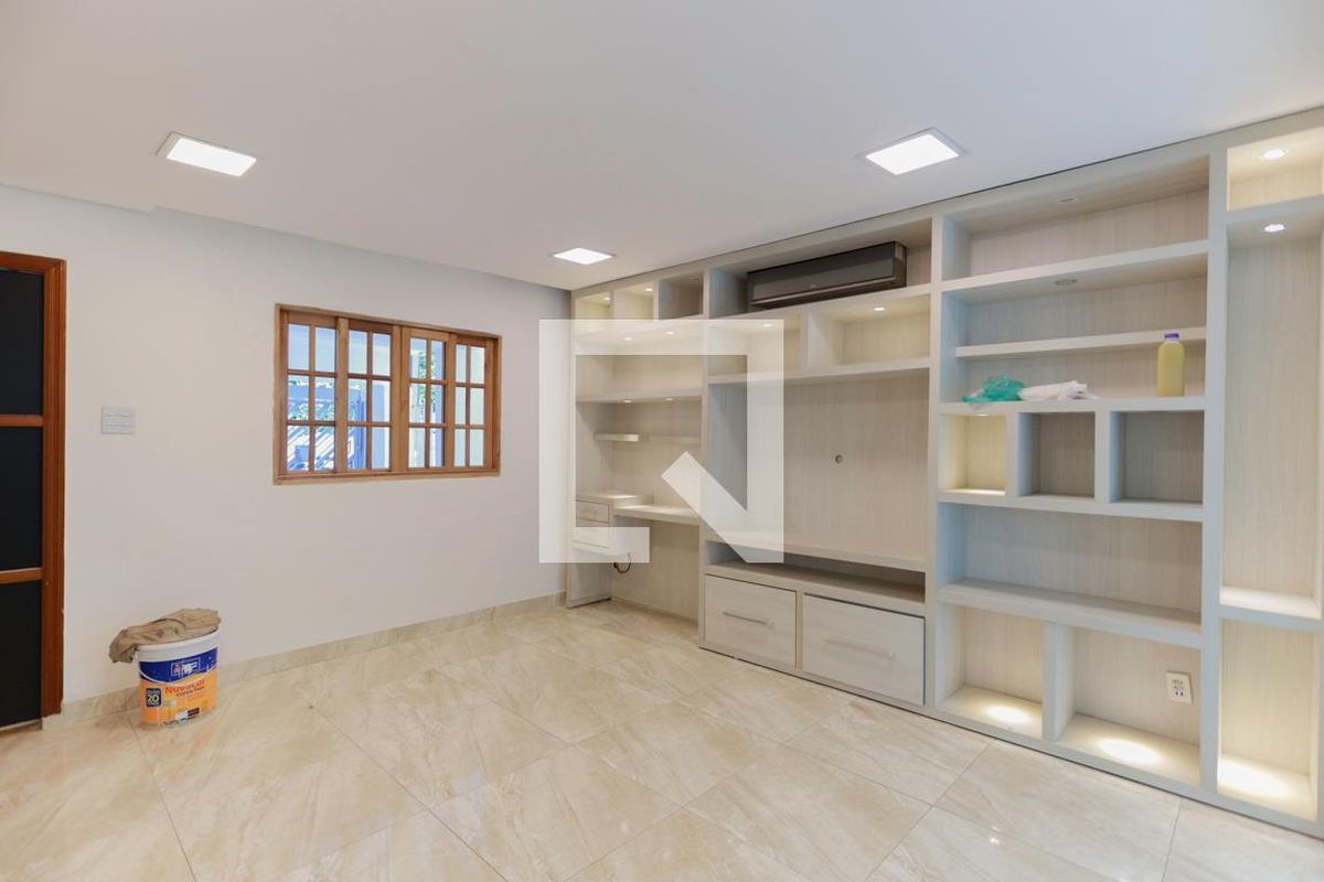 Casa, 3 quartos, 200 m² - Foto 4