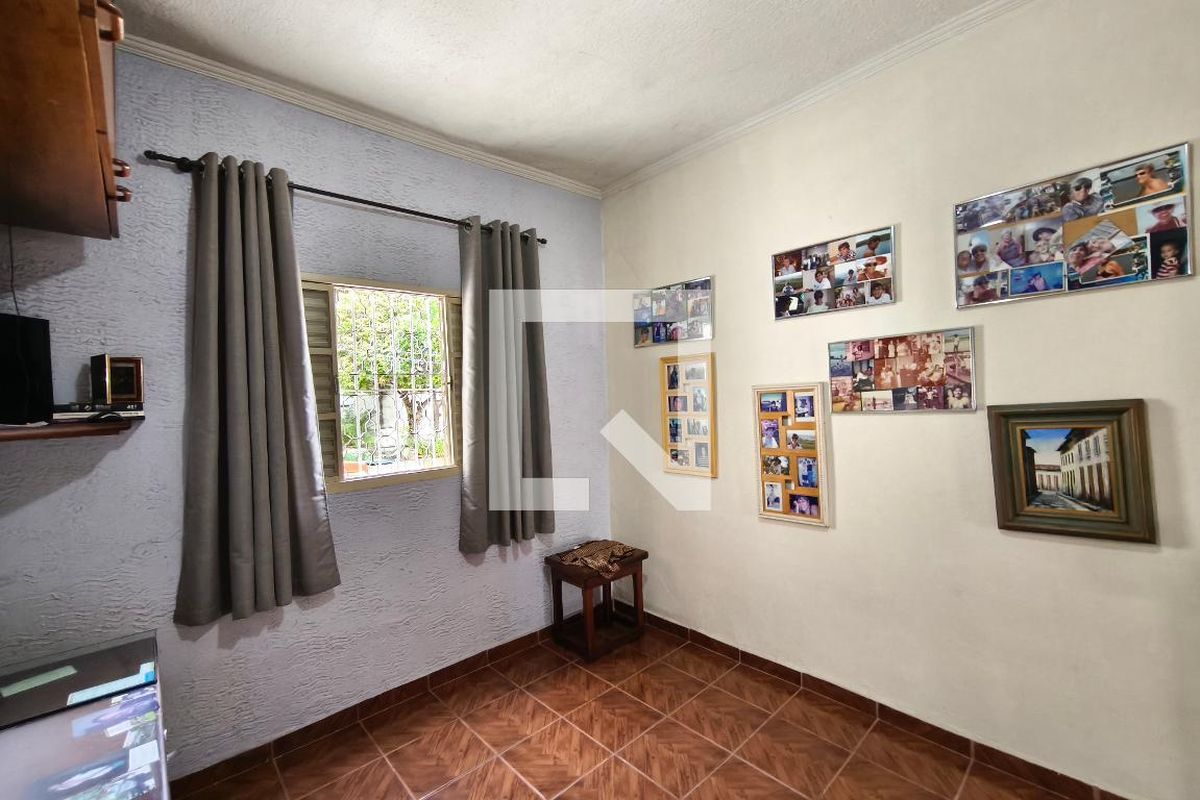 Casa à Venda - Jardim do Lago, 4 Quartos,  193 m2 em , Campinas - sp | SoloBR