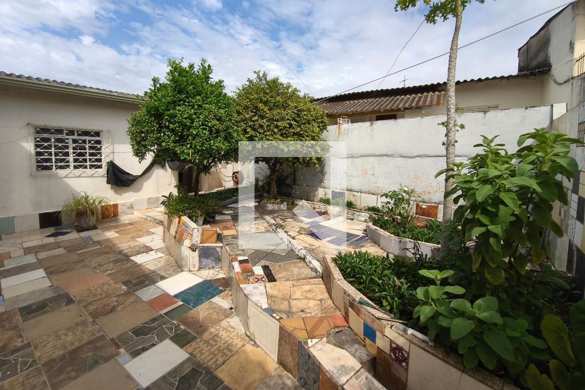 Casa à Venda - Jardim do Lago, 4 Quartos,  193 m2 em , Campinas - sp | SoloBR
