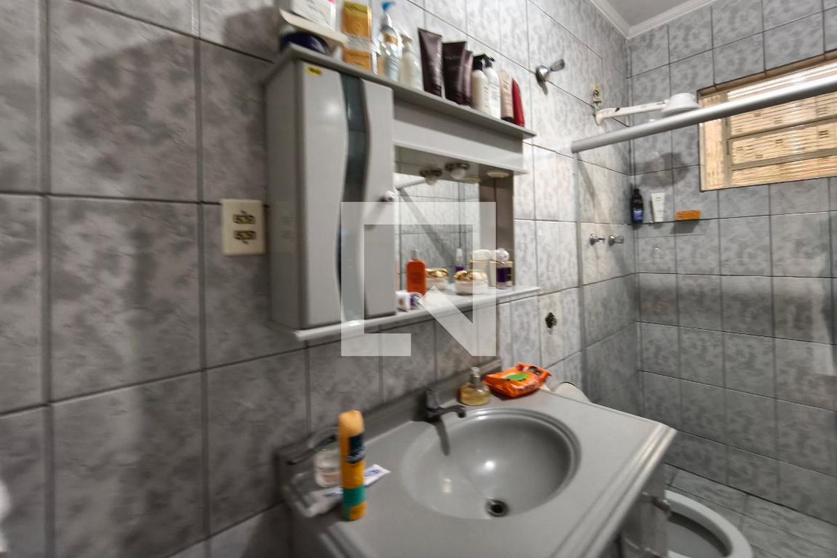 Casa à Venda - Jardim do Lago, 4 Quartos,  193 m2 em , Campinas - sp | SoloBR
