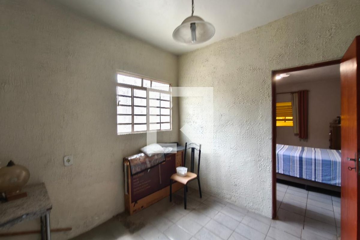 Casa à Venda - Jardim do Lago, 4 Quartos,  193 m2 em , Campinas - sp | SoloBR
