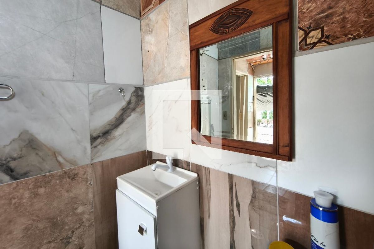 Casa à Venda - Jardim do Lago, 4 Quartos,  193 m2 em , Campinas - sp | SoloBR
