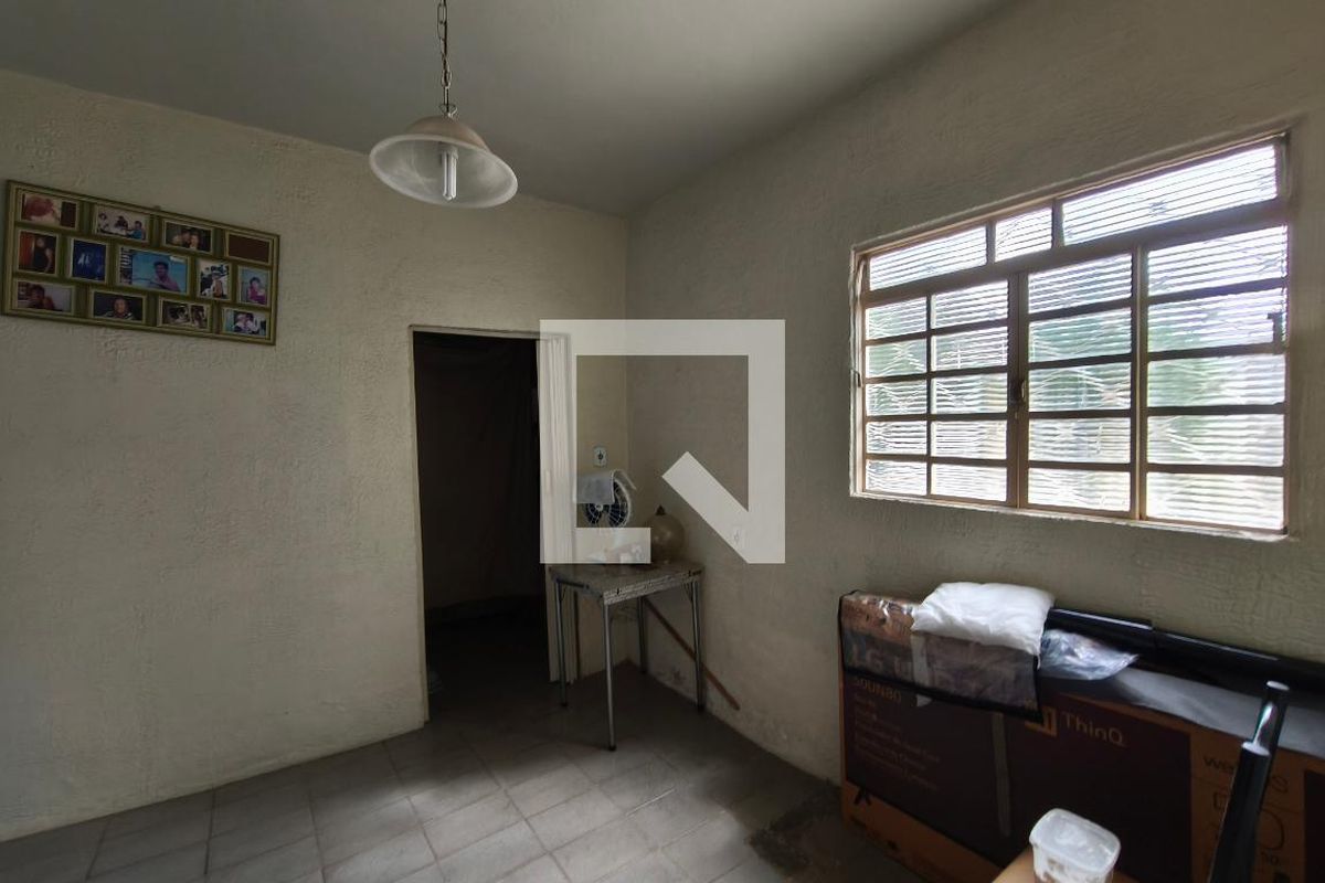 Casa à Venda - Jardim do Lago, 4 Quartos,  193 m2 em , Campinas - sp | SoloBR