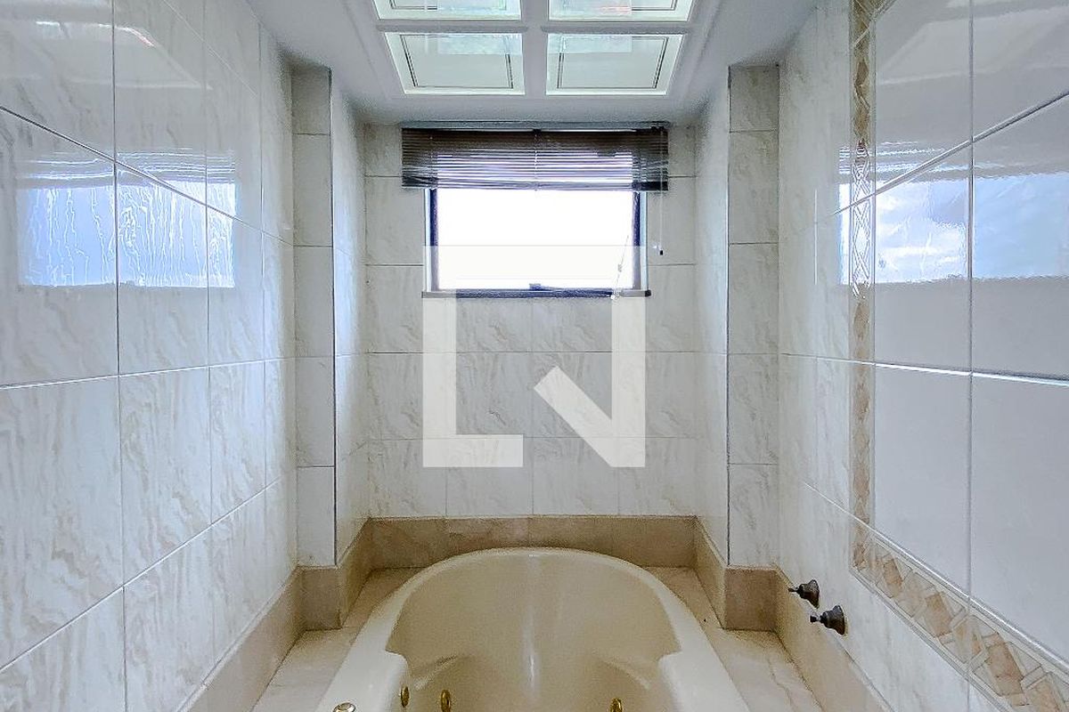 Apartamento, 4 quartos, 360 m² - Foto 64