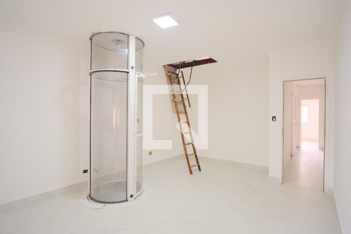 Casa, 2 quartos, 275 m² - Foto 12