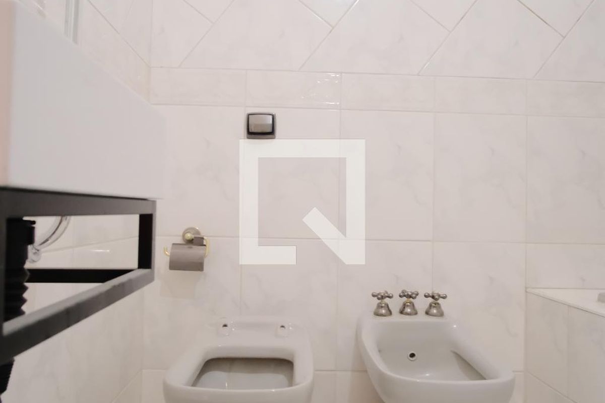 Casa, 2 quartos, 275 m² - Foto 18