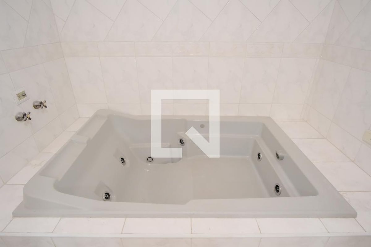 Casa, 2 quartos, 275 m² - Foto 22