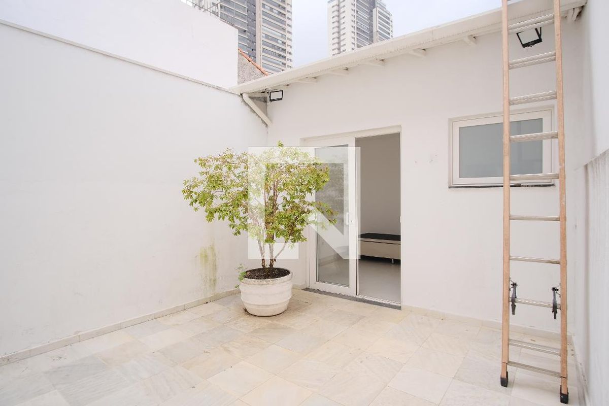 Casa, 2 quartos, 275 m² - Foto 28