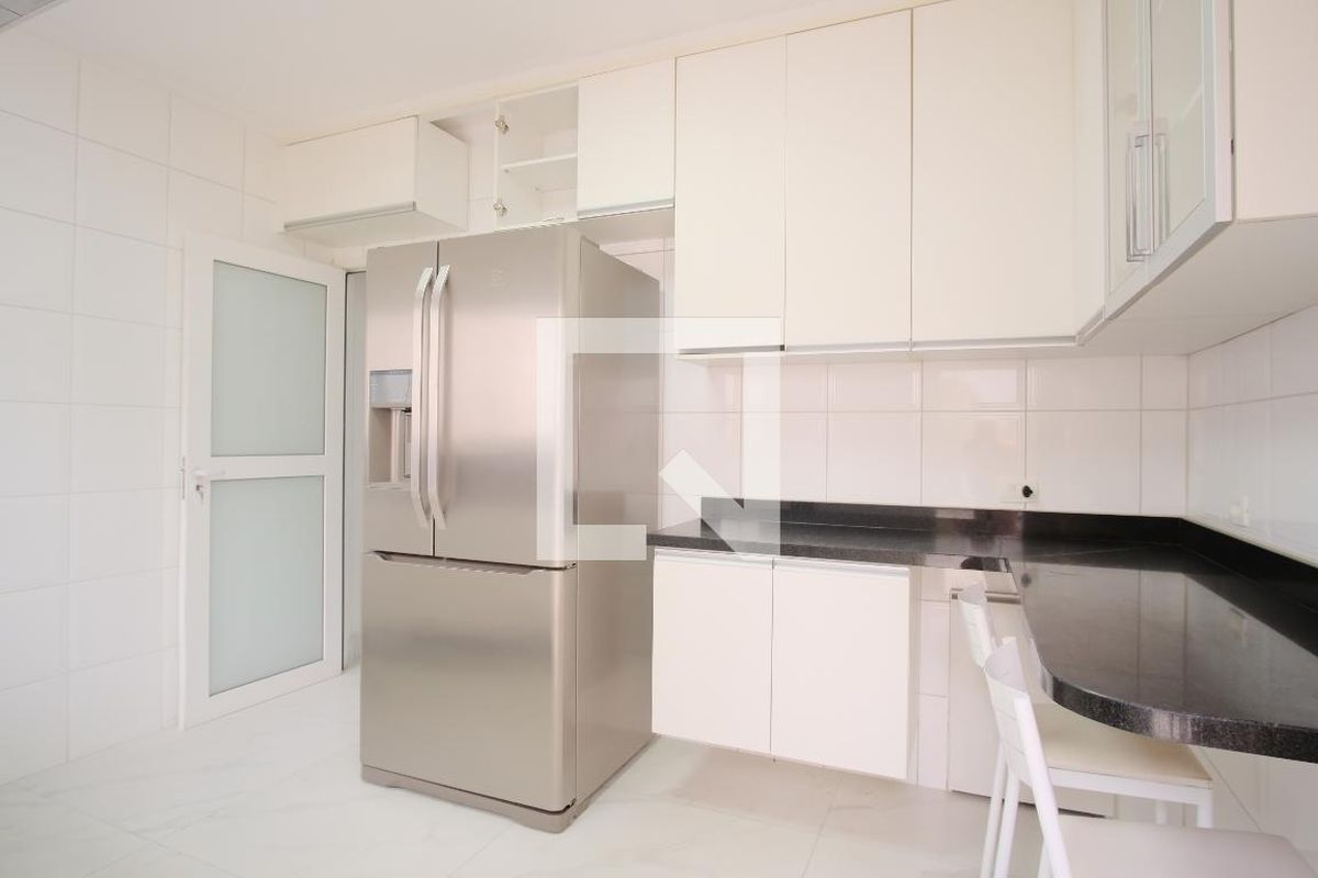 Casa, 2 quartos, 275 m² - Foto 25