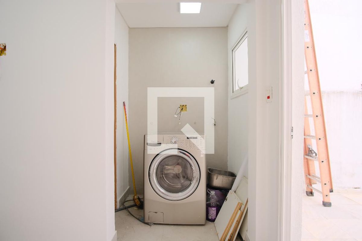 Casa, 2 quartos, 275 m² - Foto 35