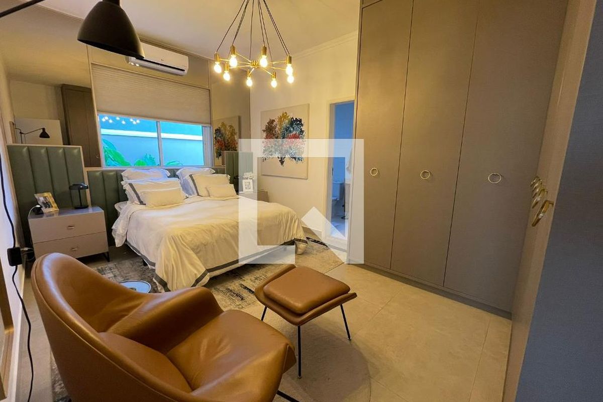 Casa à Venda - Swiss Park, 3 Quartos,  205 m2 em , Campinas - sp | SoloBR