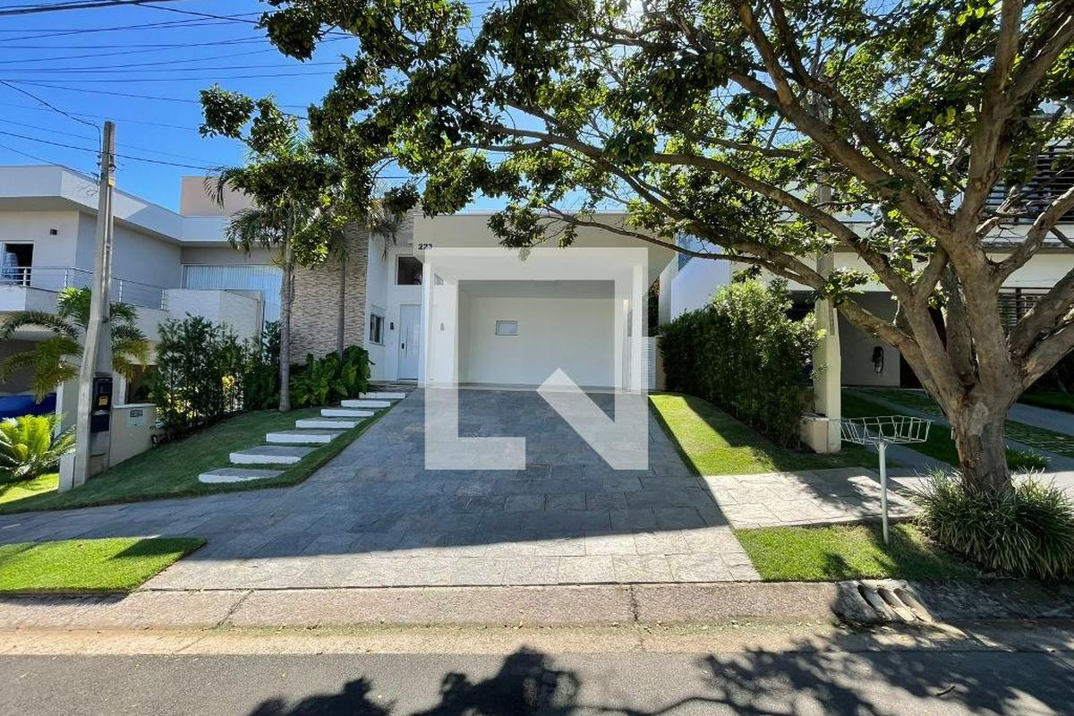Casa à Venda - Swiss Park, 3 Quartos,  205 m2 em , Campinas - sp | SoloBR
