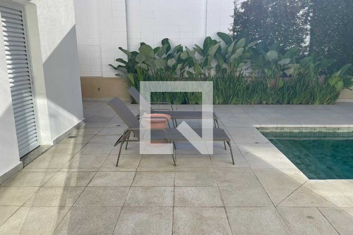 Casa à Venda - Swiss Park, 3 Quartos,  205 m2 em , Campinas - sp | SoloBR