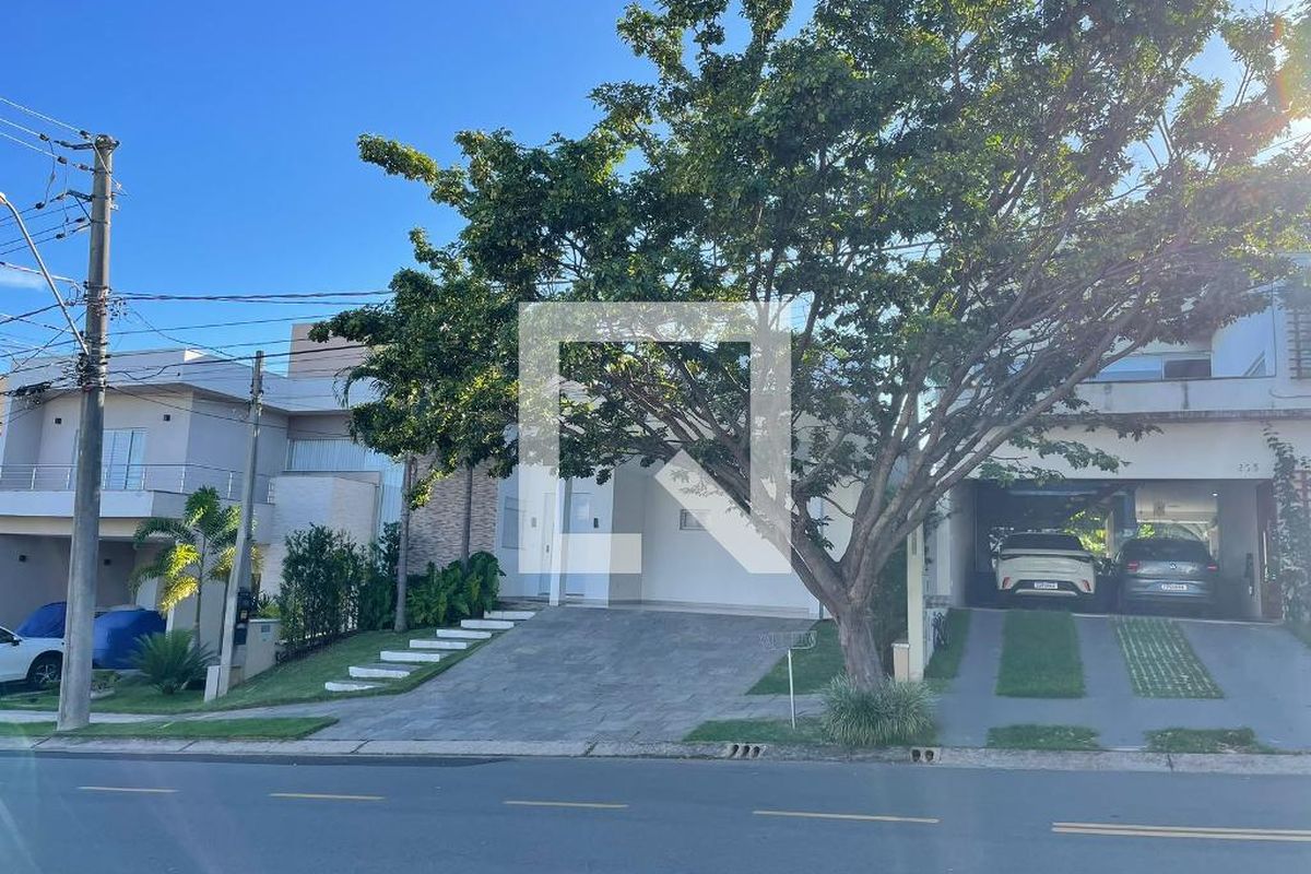 Casa à Venda - Swiss Park, 3 Quartos,  205 m2 em , Campinas - sp | SoloBR