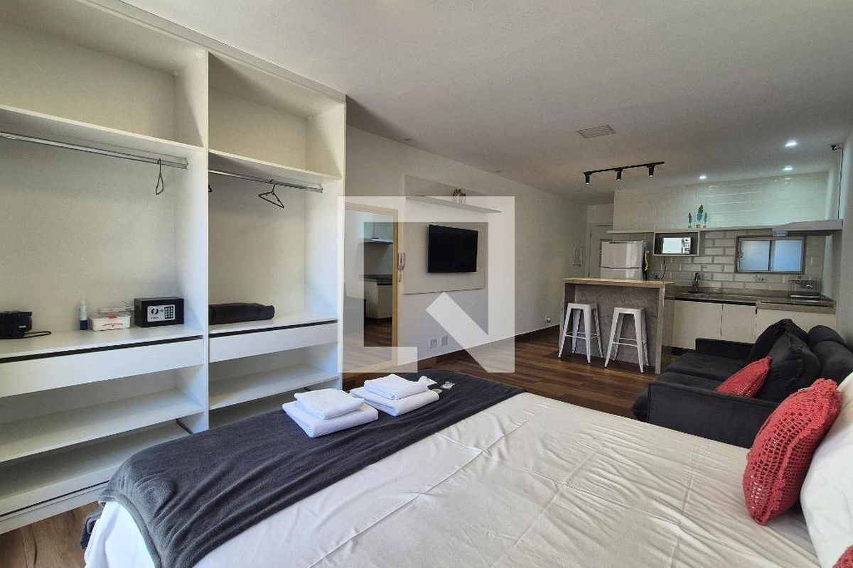 Casa, 8 quartos, 200 m² - Foto 2