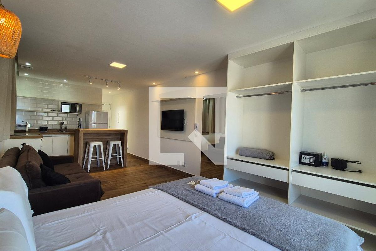 Casa, 8 quartos, 200 m² - Foto 50