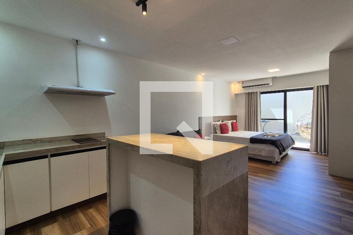 Casa, 8 quartos, 200 m² - Foto 4