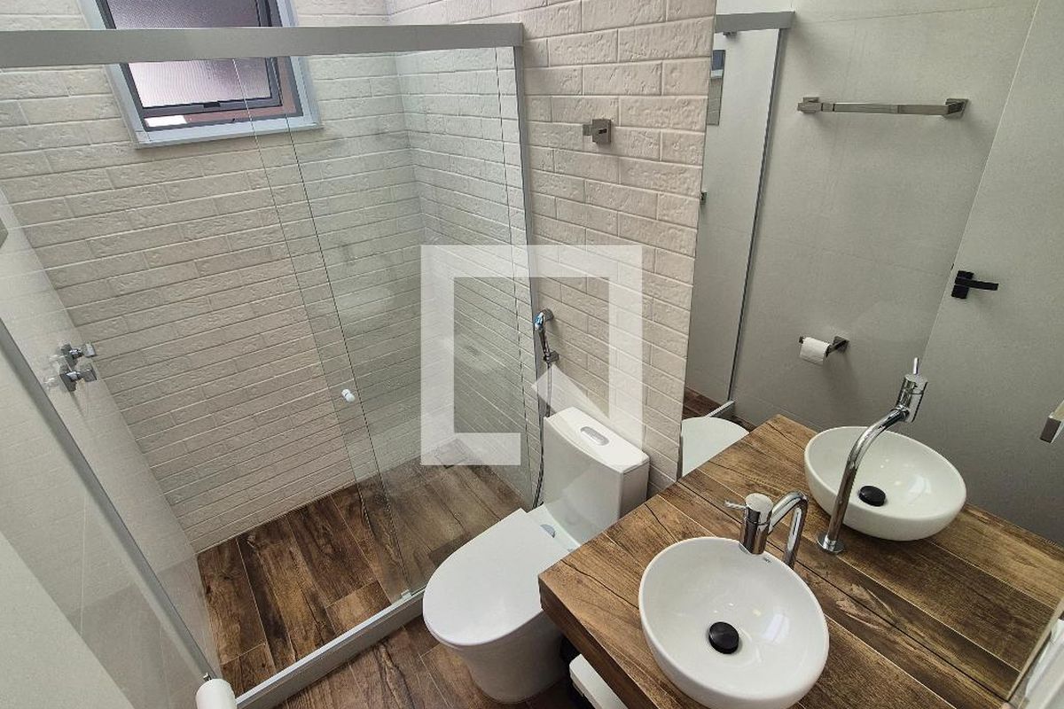 Casa, 8 quartos, 200 m² - Foto 55
