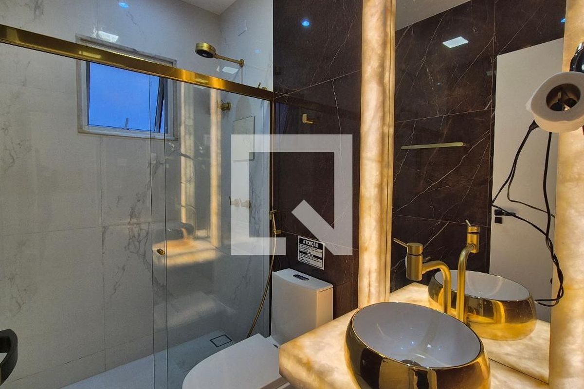 Casa, 8 quartos, 200 m² - Foto 31