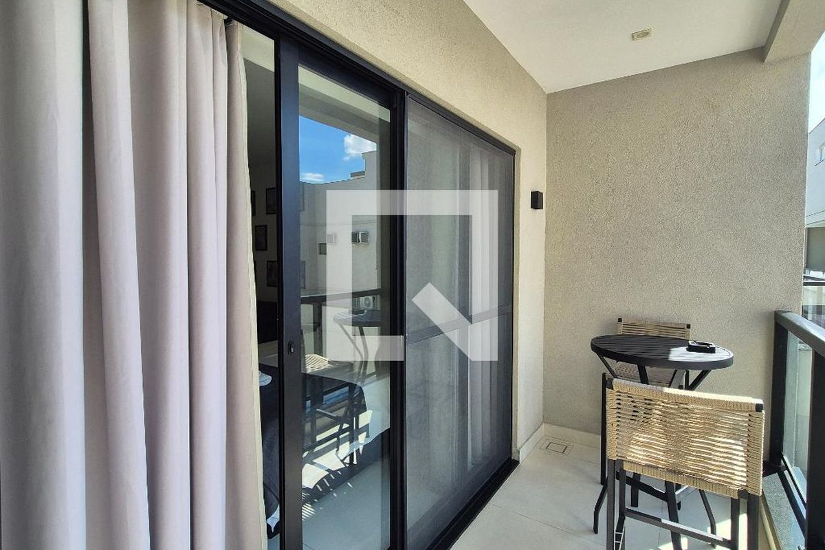 Casa, 8 quartos, 200 m² - Foto 19
