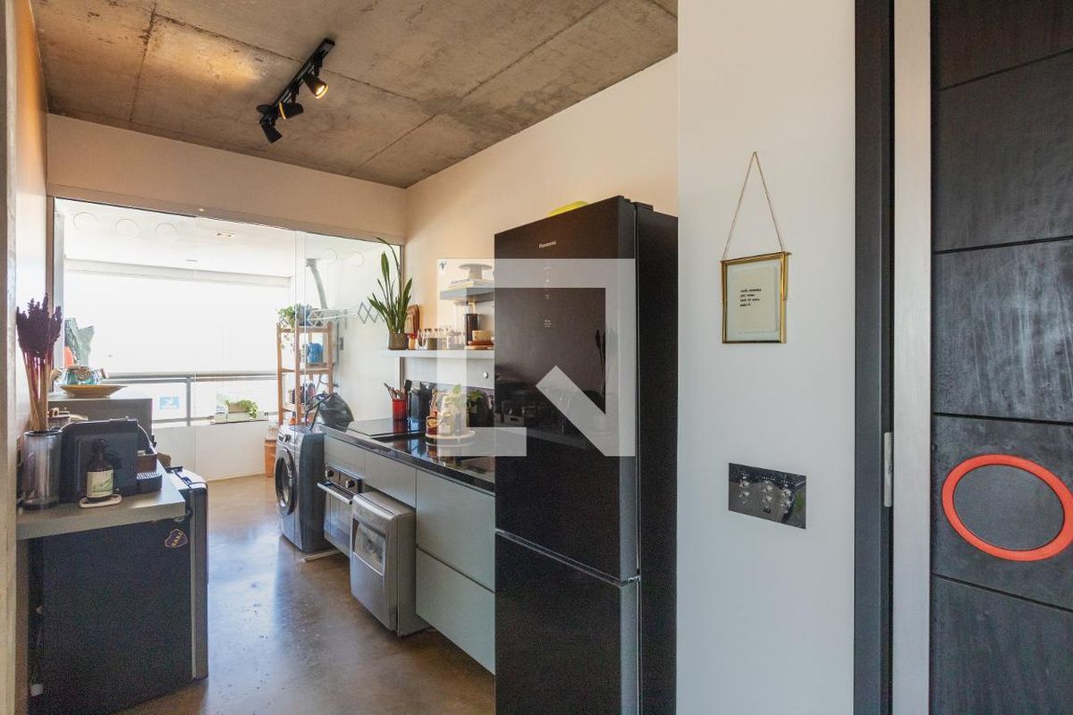 Apartamento à Venda - Cambuí, 1 Quarto,  70 m2 em , Campinas - sp | SoloBR