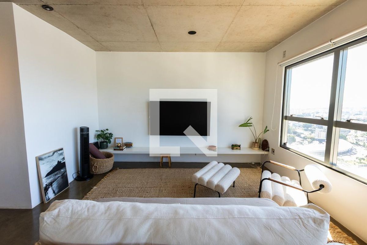 Apartamento à Venda - Cambuí, 1 Quarto,  70 m2 em , Campinas - sp | SoloBR