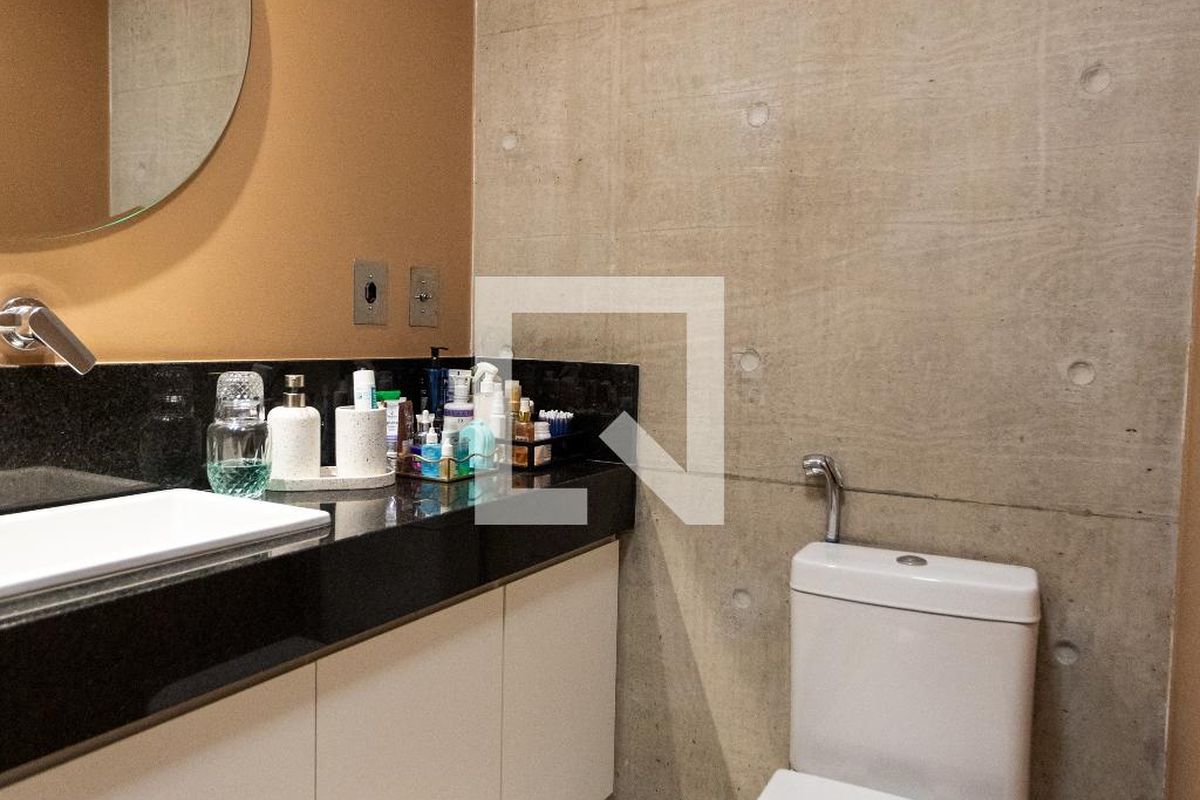 Apartamento à Venda - Cambuí, 1 Quarto,  70 m2 em , Campinas - sp | SoloBR