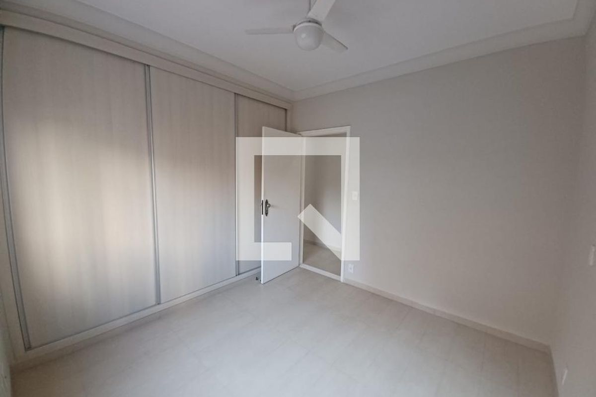 Apartamento à Venda - Centro, 2 Quartos,  74 m2 em , Campinas - sp | SoloBR