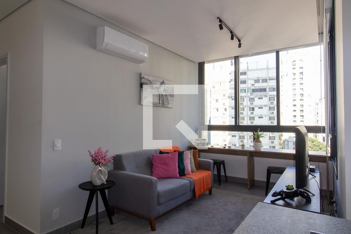 Apartamento à Venda - Cambuí, 1 Quarto,  43 m2 em , Campinas - sp | SoloBR