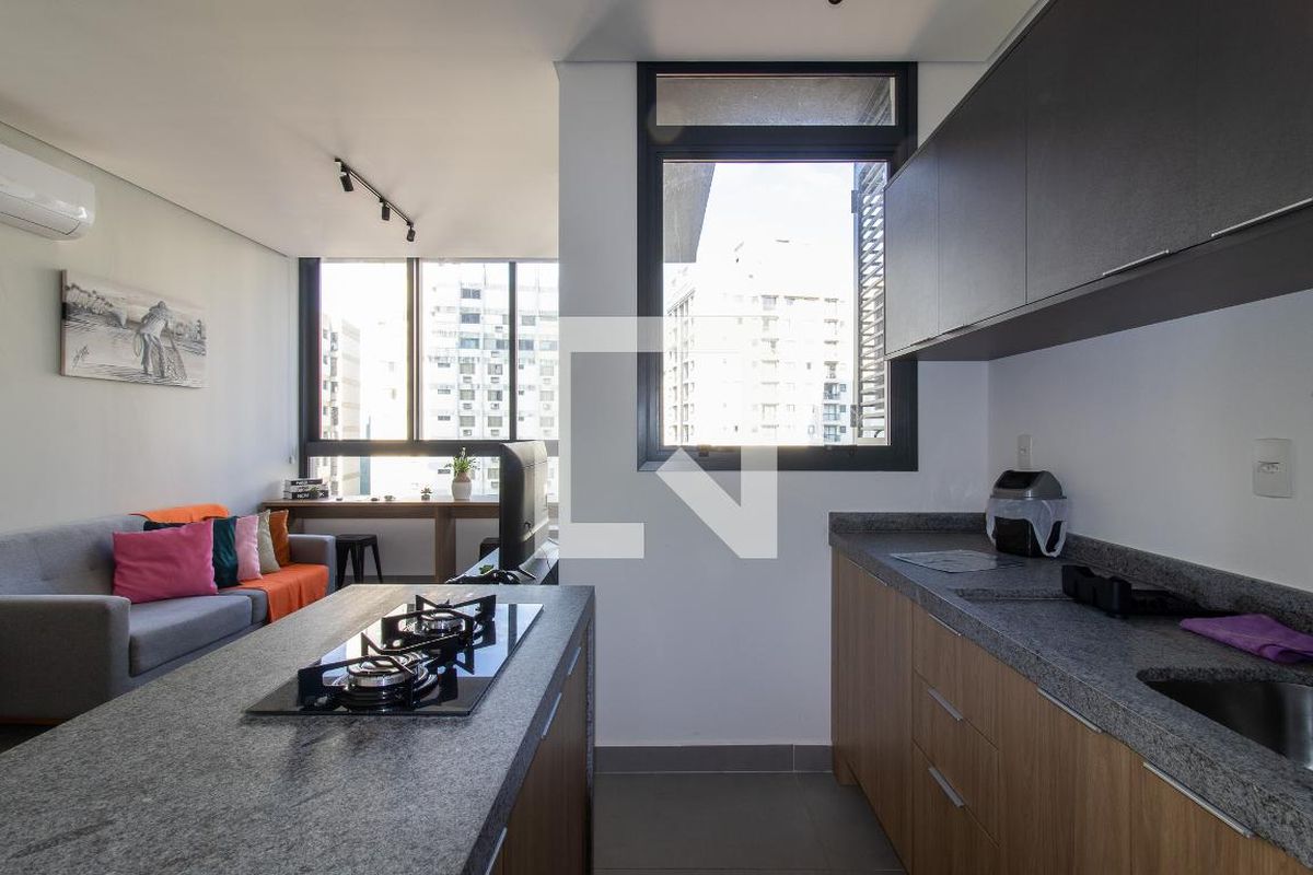 Apartamento à Venda - Cambuí, 1 Quarto,  43 m2 em , Campinas - sp | SoloBR