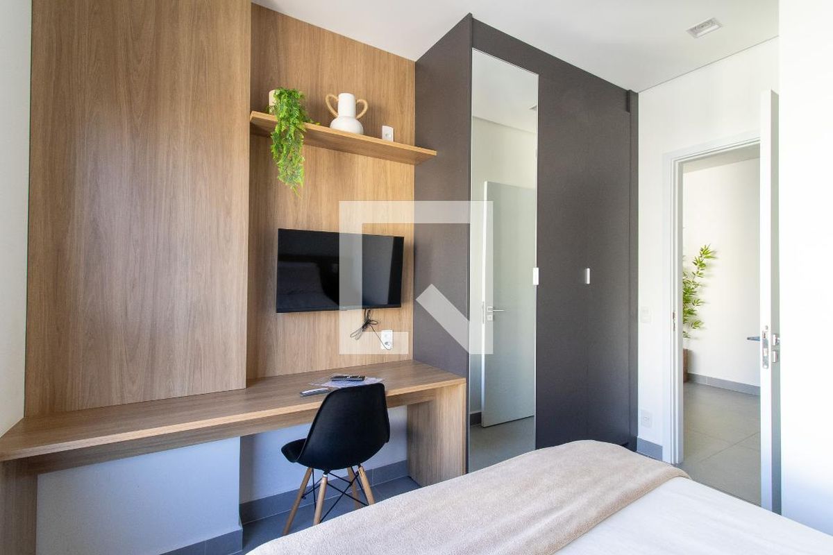Apartamento à Venda - Cambuí, 1 Quarto,  43 m2 em , Campinas - sp | SoloBR