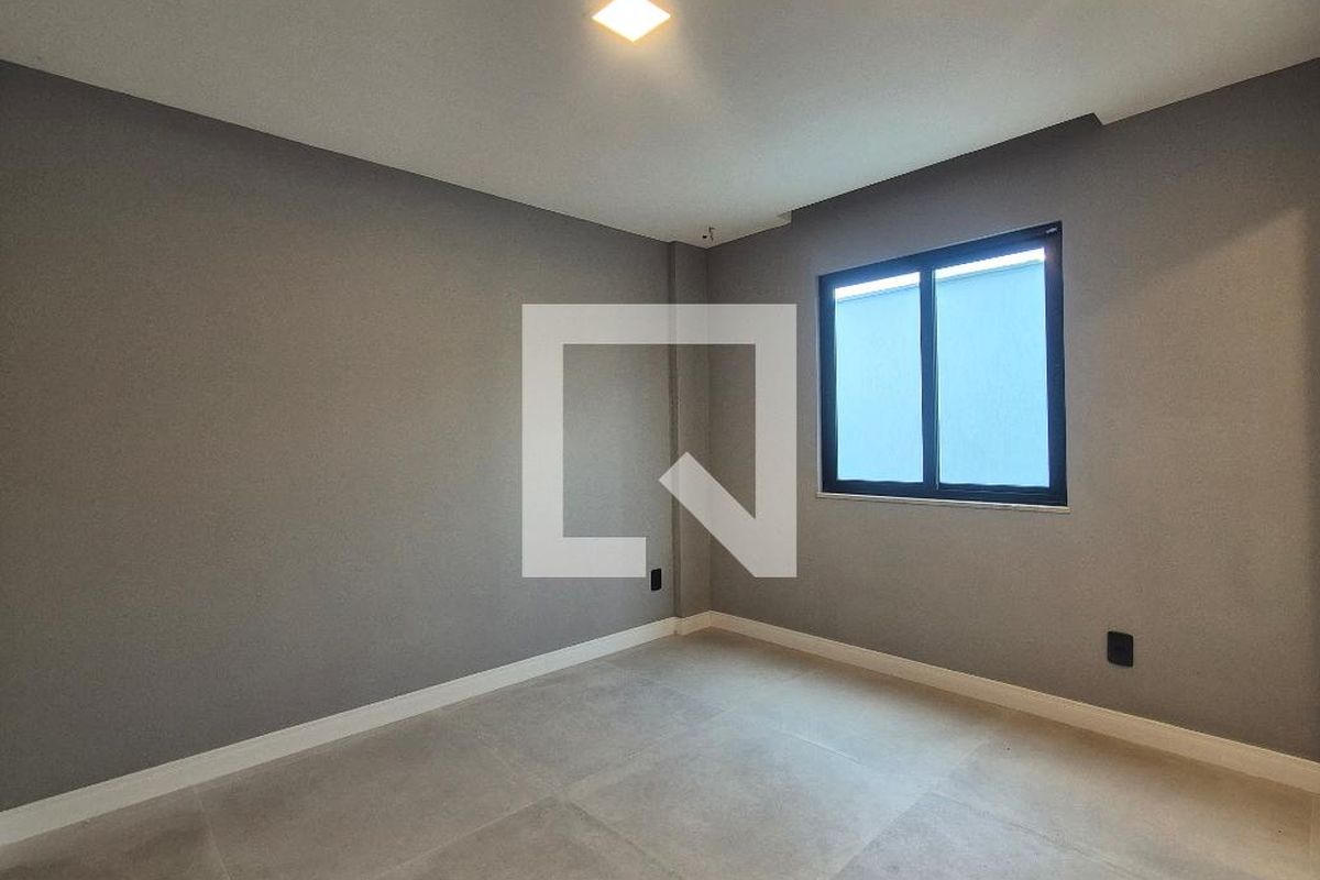 Casa, 4 quartos, 265 m² - Foto 9