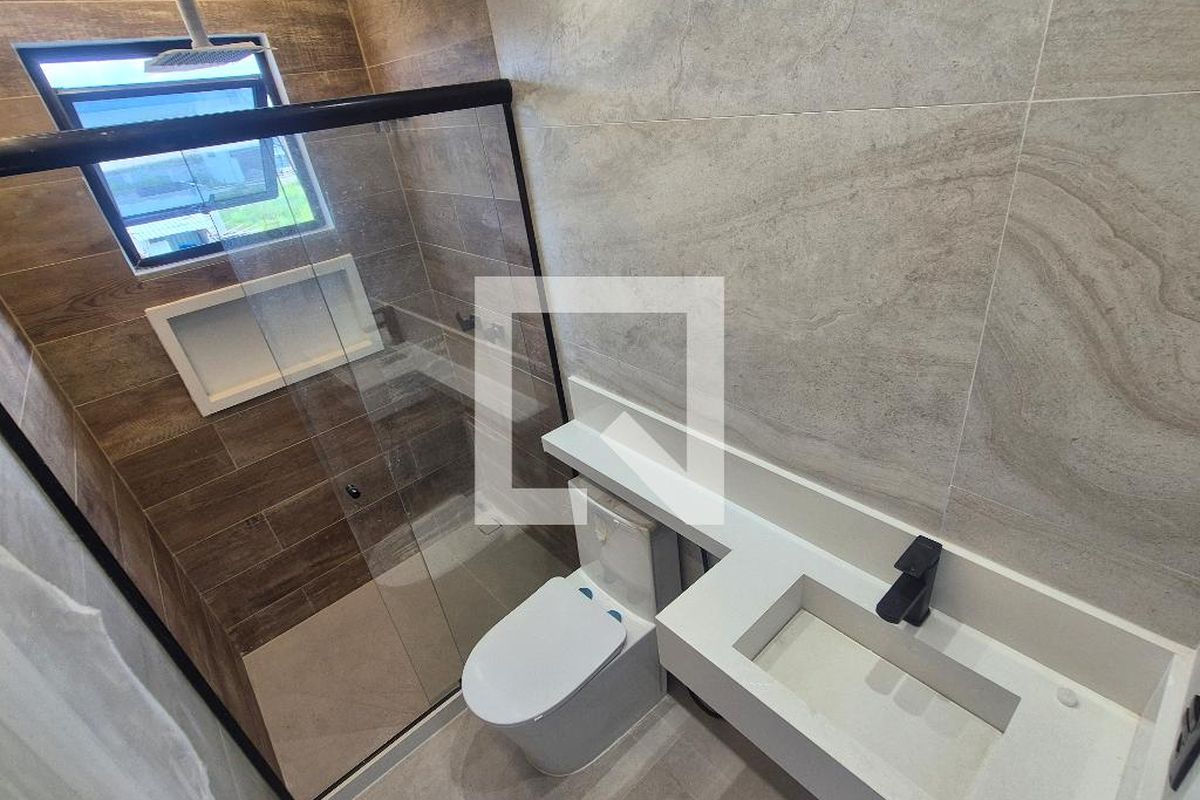 Casa, 4 quartos, 265 m² - Foto 39