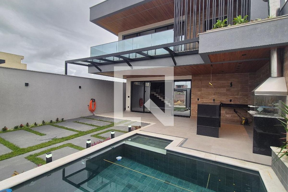 Casa, 4 quartos, 265 m² - Foto 1