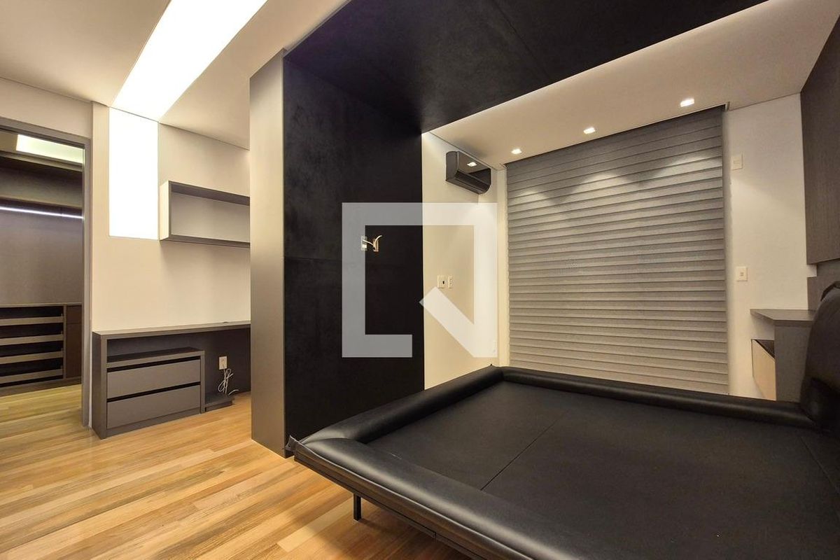 Apartamento à Venda - Cambuí, 2 Quartos,  178 m2 em , Campinas - sp | SoloBR