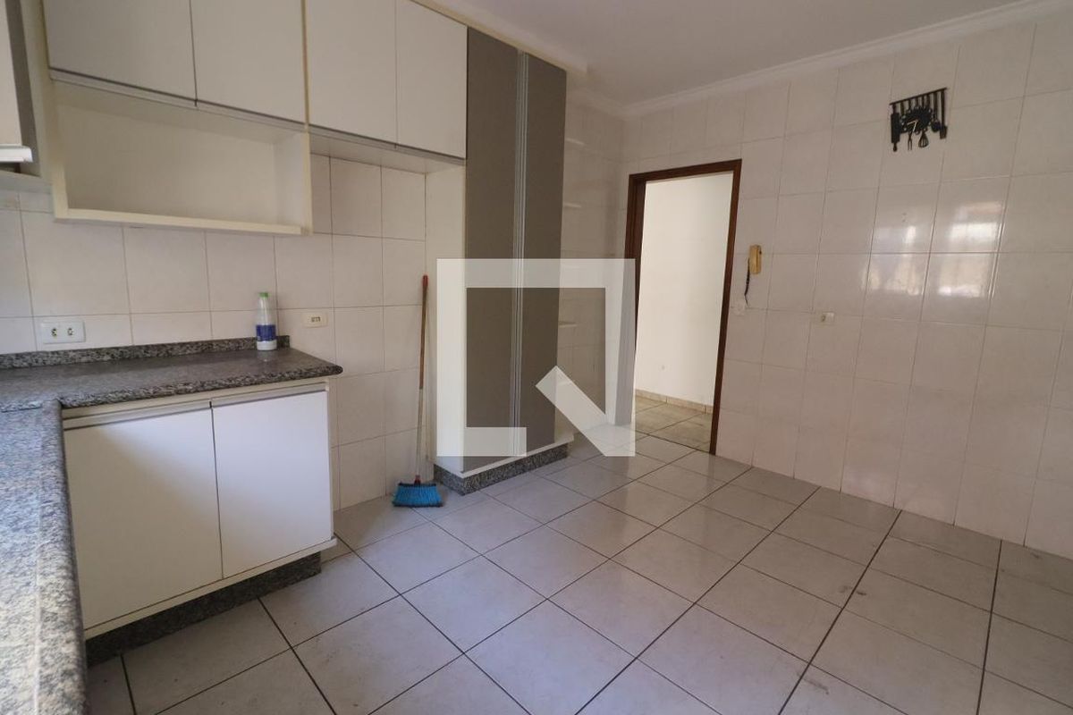 Casa, 5 quartos, 150 m² - Foto 25
