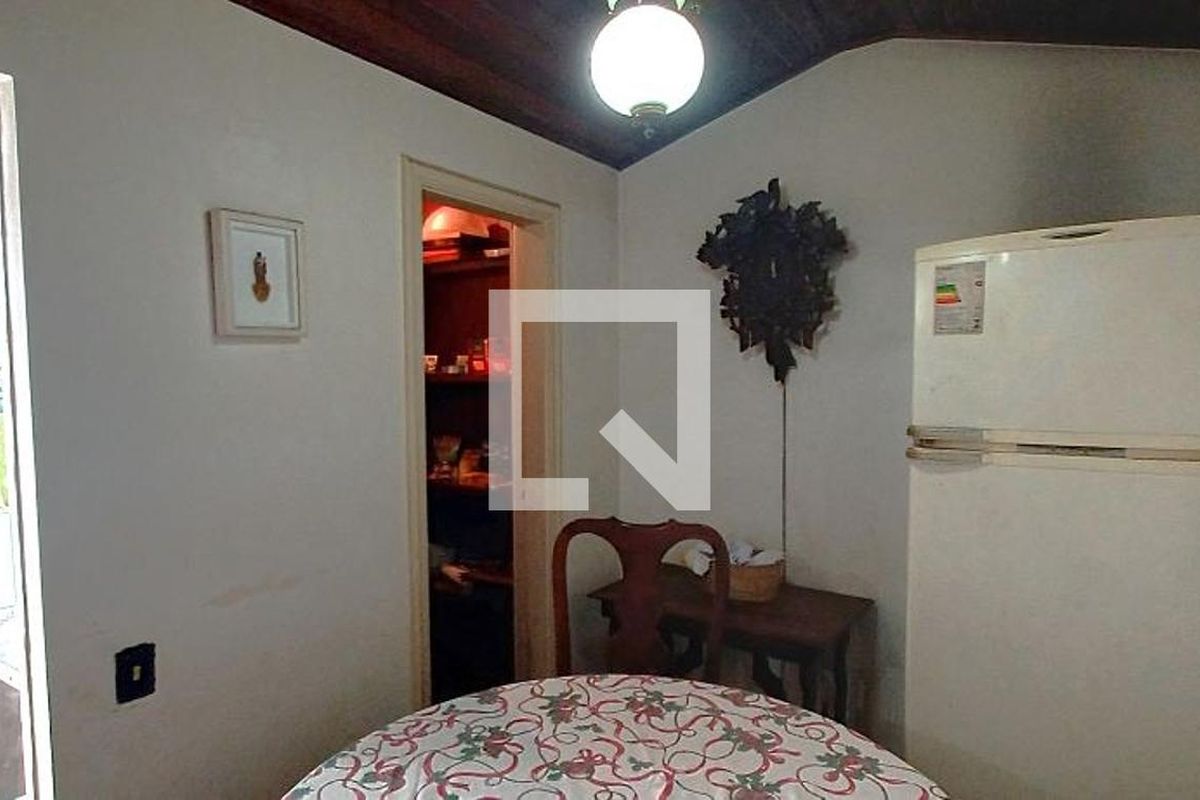 Casa, 3 quartos, 193 m² - Foto 23