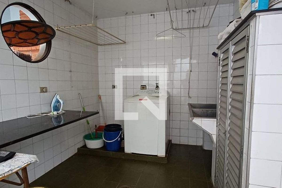 Casa, 3 quartos, 193 m² - Foto 27