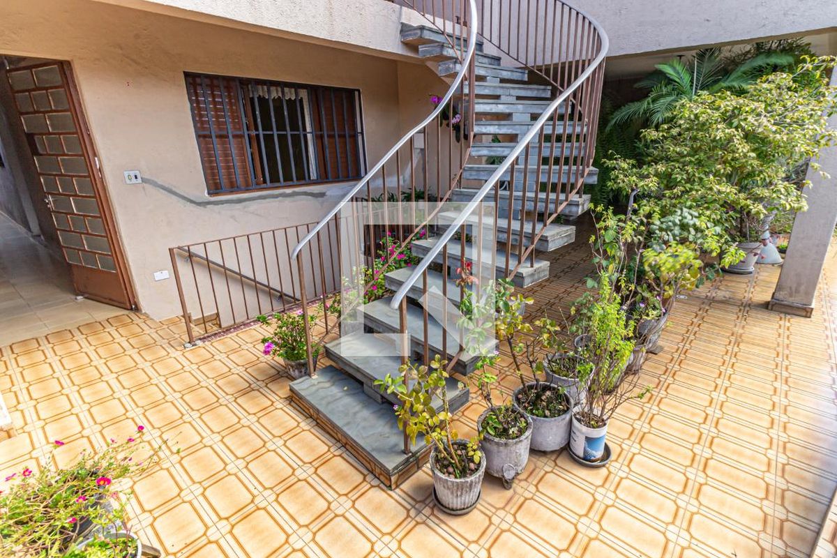 Casa, 6 quartos, 230 m² - Foto 22