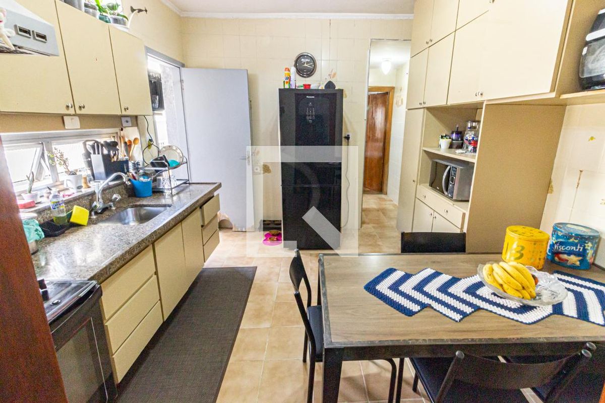 Casa, 6 quartos, 230 m² - Foto 46