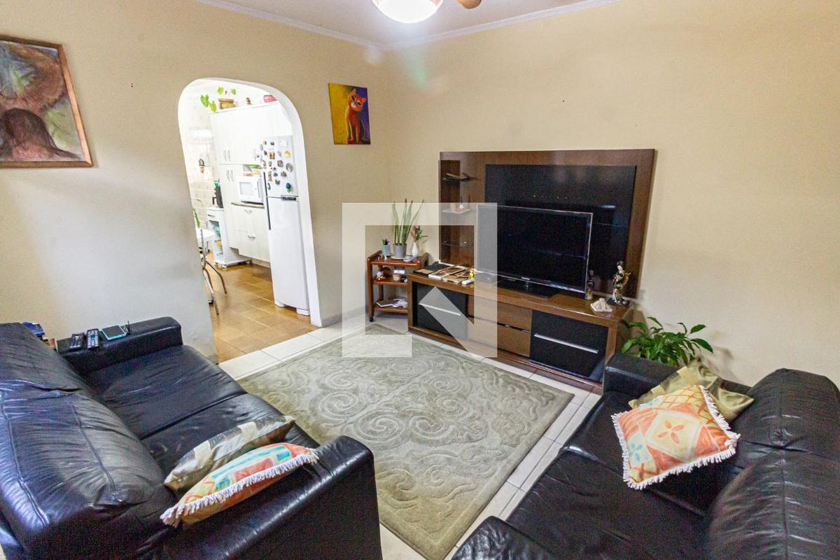 Casa, 6 quartos, 230 m² - Foto 1