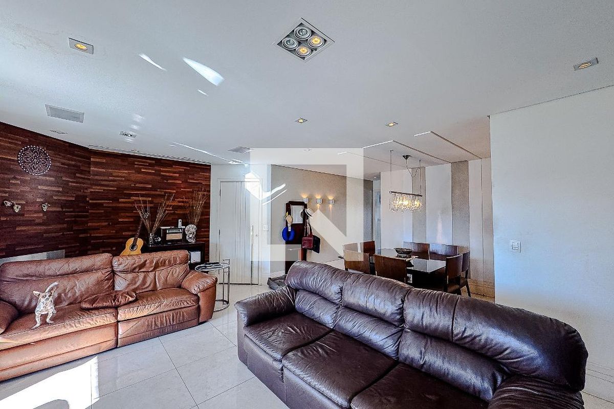 Apartamento, 3 quartos, 130 m² - Foto 2
