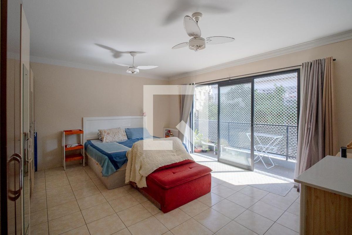 Casa, 4 quartos, 330 m² - Foto 26